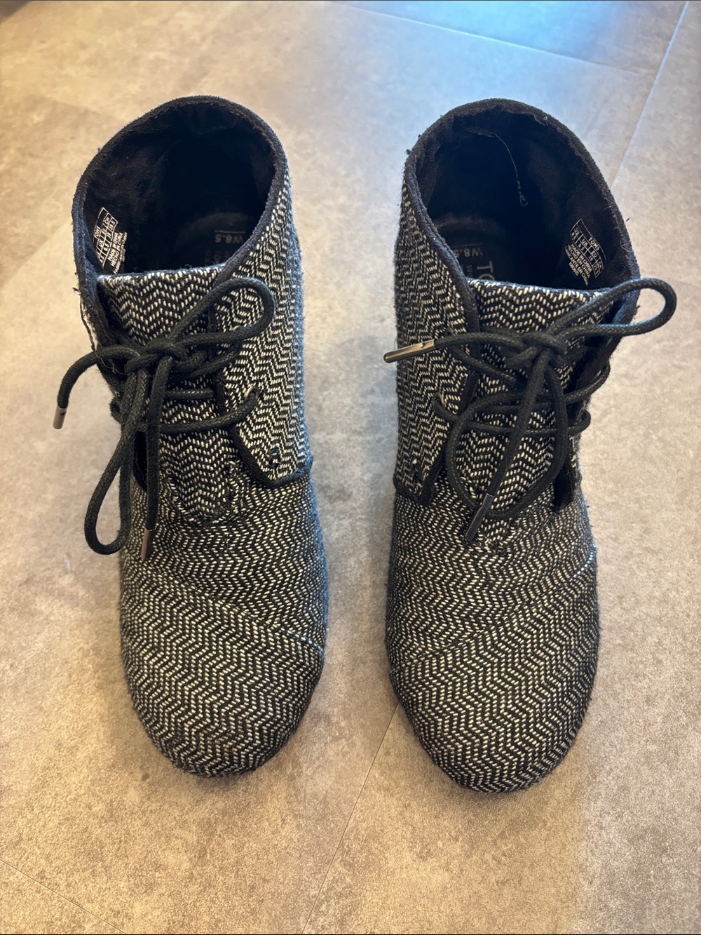 Toms Black & White Lace-Up Woven Ankle Boots